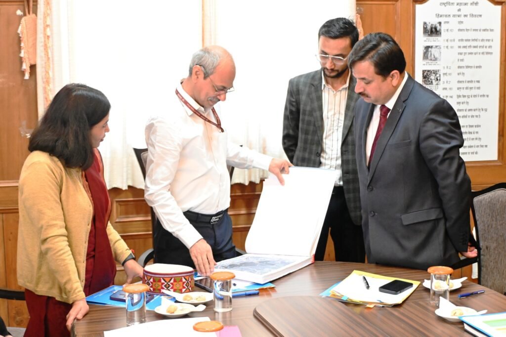 दीपावली के मद्देनजर पटाखों की अवैध बिक्री, भंडारण और परिवहन पर होगी सख्त कार्रवाई : उपायुक्त अनुपम कश्यप