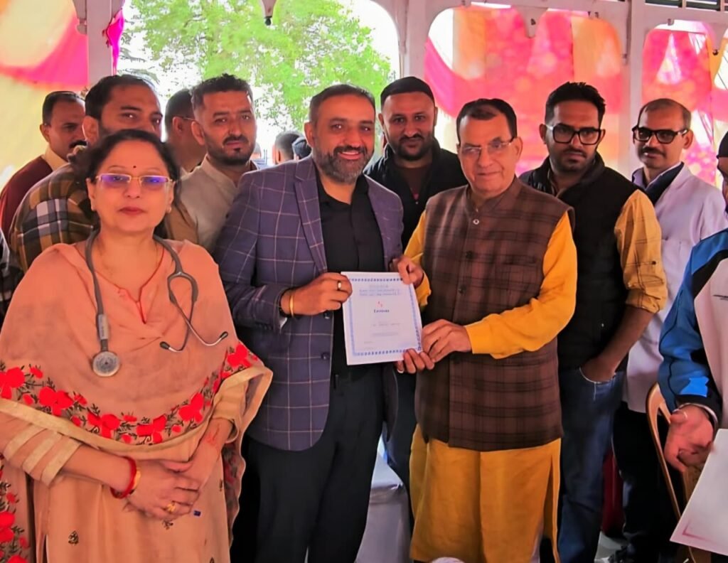 पीएम मोदी का जन्मदिवस: शिमला में BJP ने आयोजन किए सेवा कार्यक्रम, कामना देवी मंदिर में किया हवन